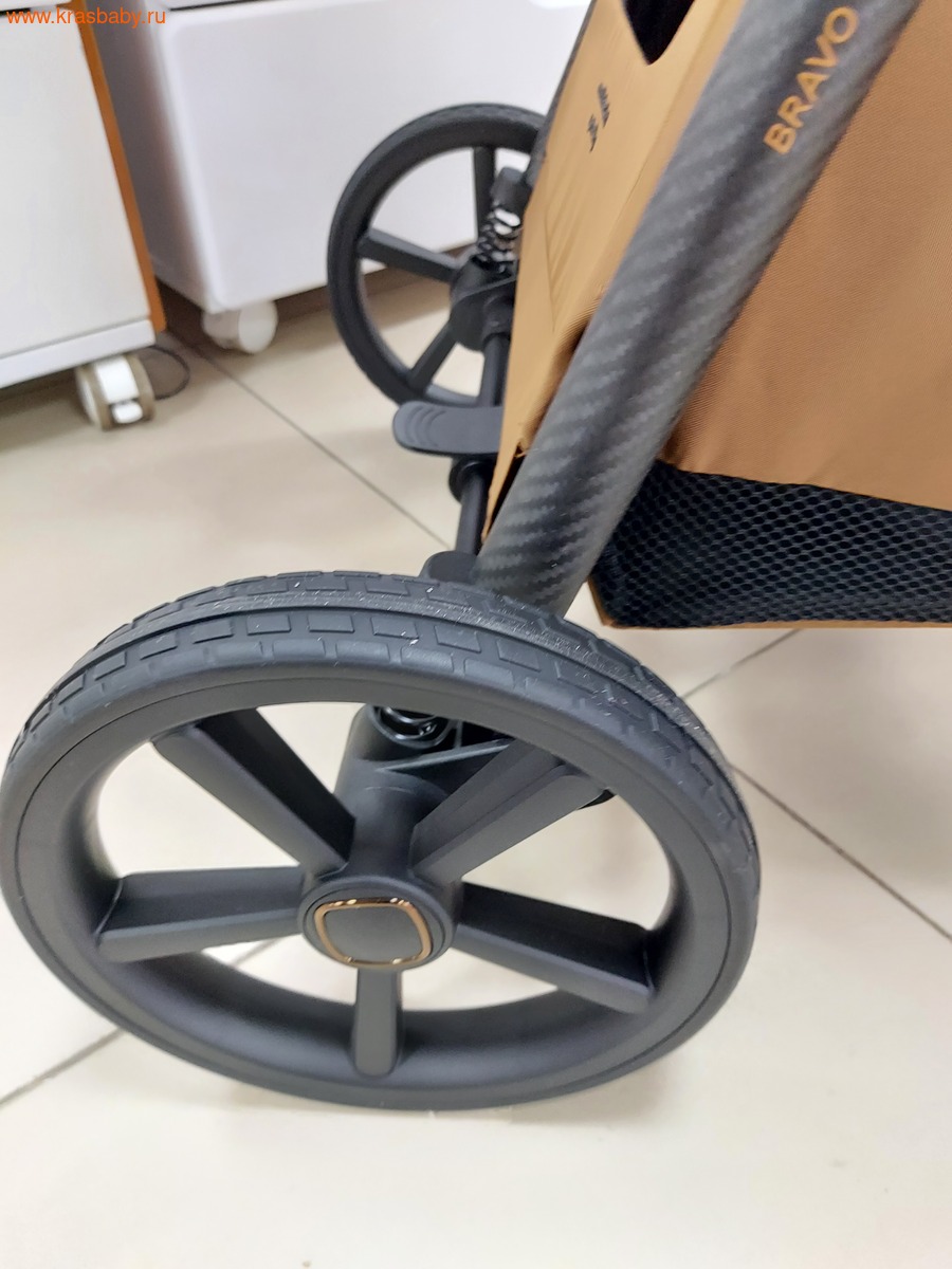   CARRELLO BRAVO CARBON (,  20)