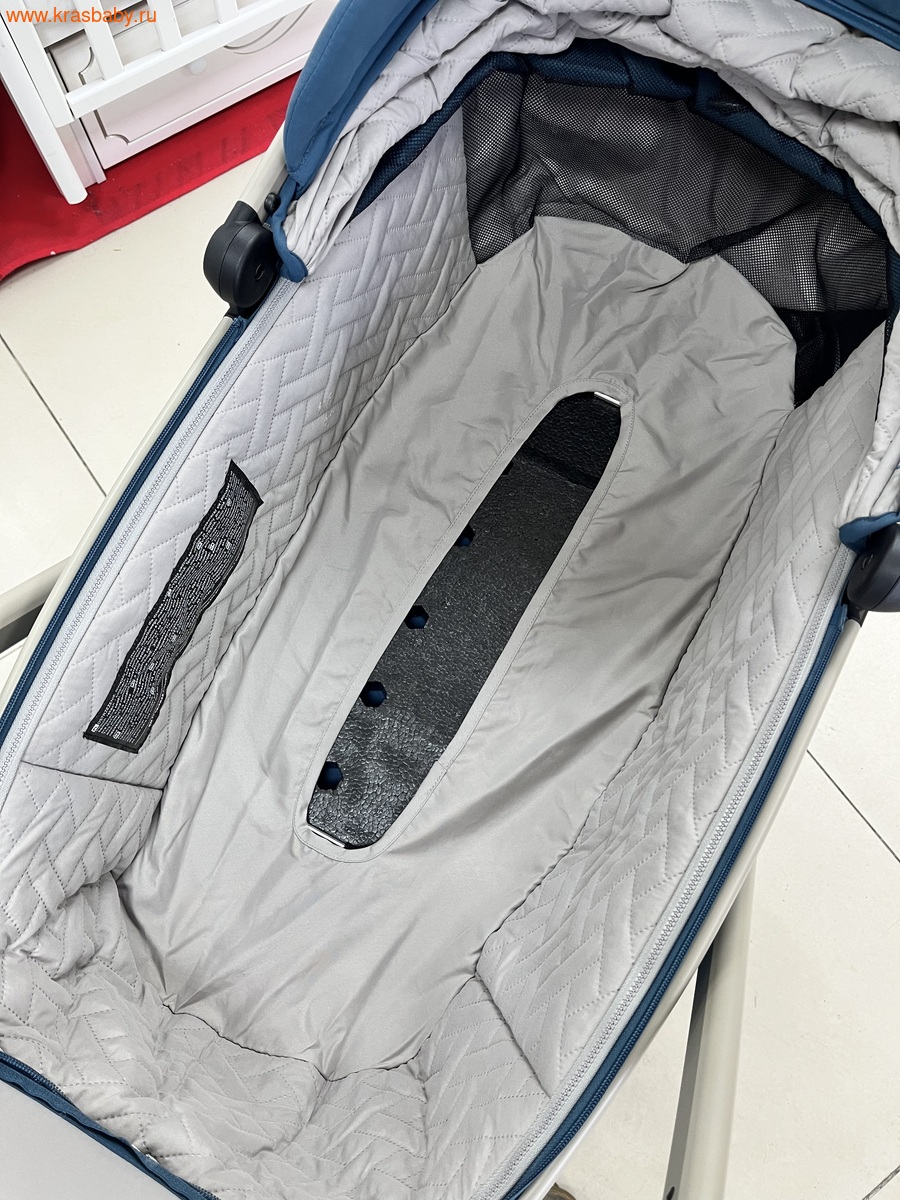 ������� ��������� CARRELLO VECTOR 2025 2 � 1 (����, ��� 7)