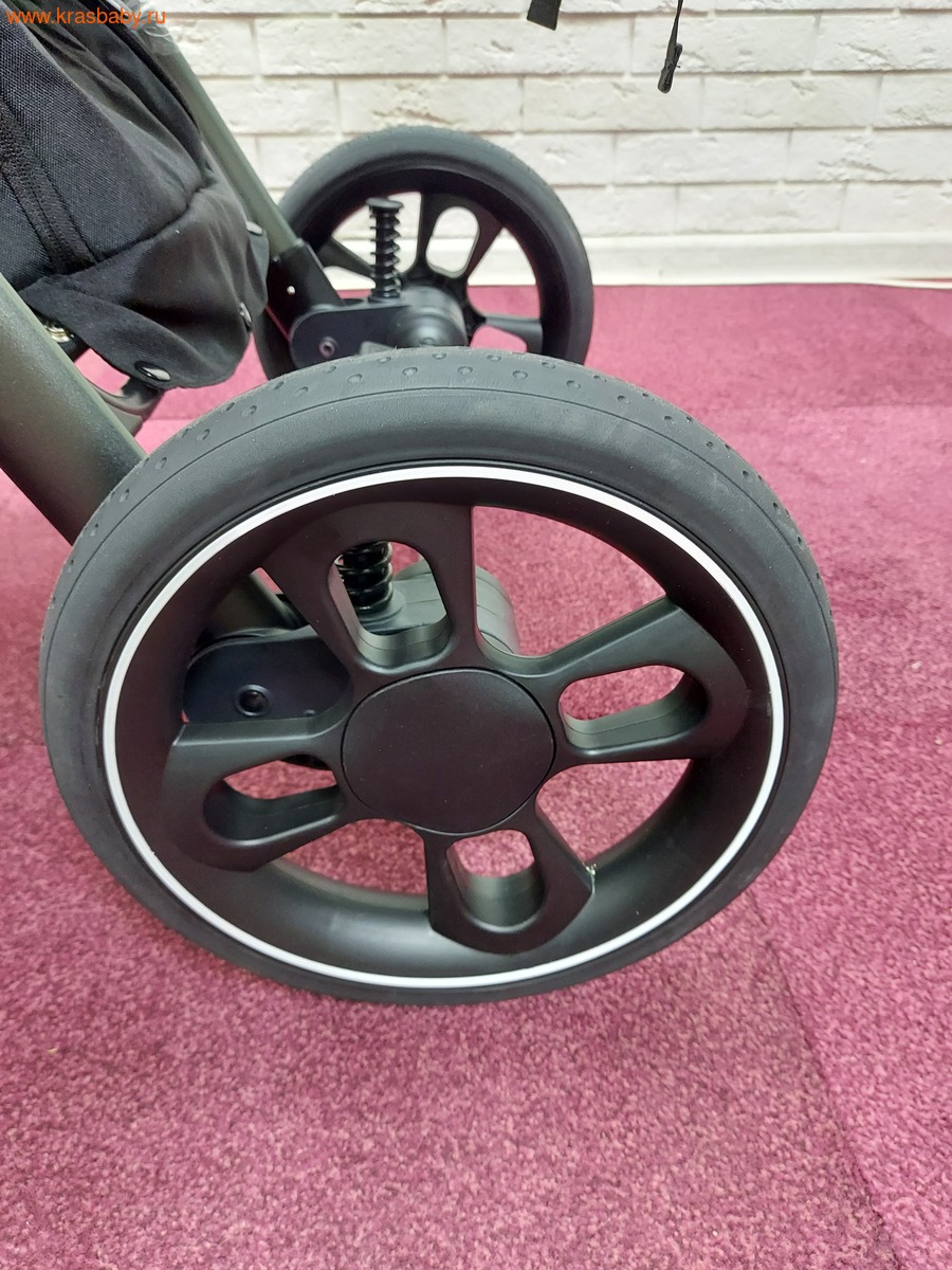 �������-����������� Luxmom 560 (3 � 1) (����, ��� 6)