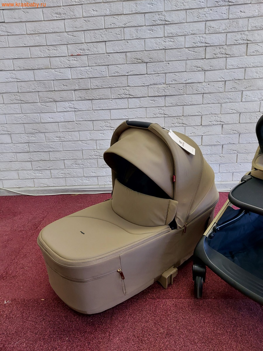 ������� ��������� CARRELLO MAGIA 2 � 1 (����, ��� 7)