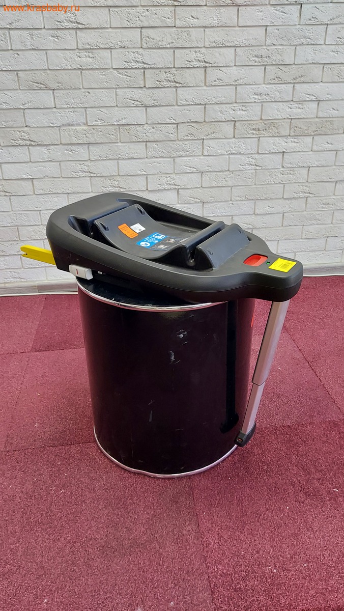 Carrello Nova ���� Isofix ��� ���������� (����)