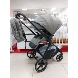      Luxmom A2